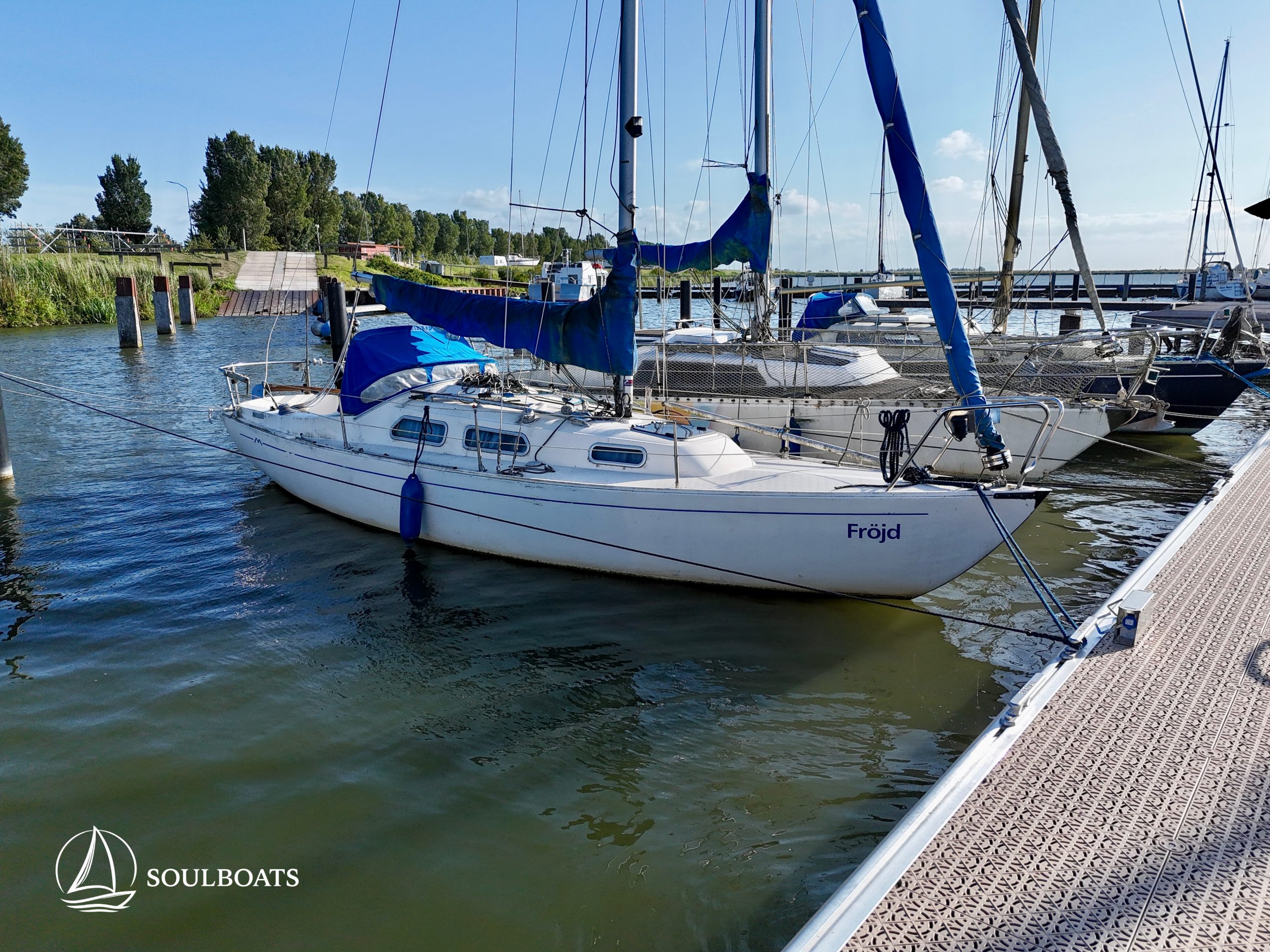 Marieholm 26 Fröjd im Hafen